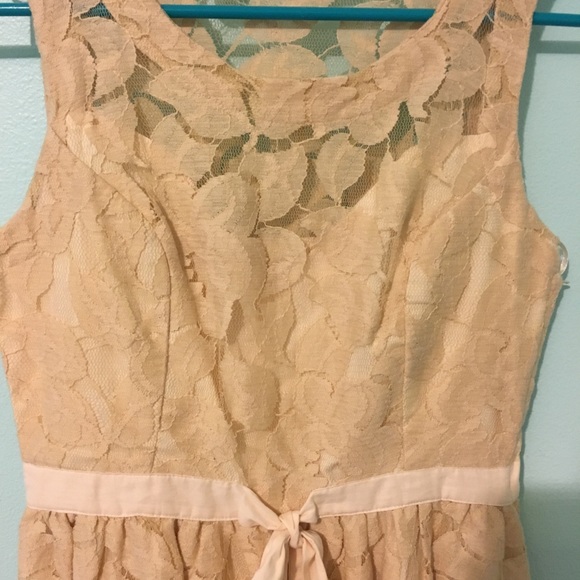 Urban Outfitters Lace Dress - Picture 4 of 4